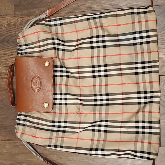 Burberry London plaid drawstring backpack - Picture 2 of 13